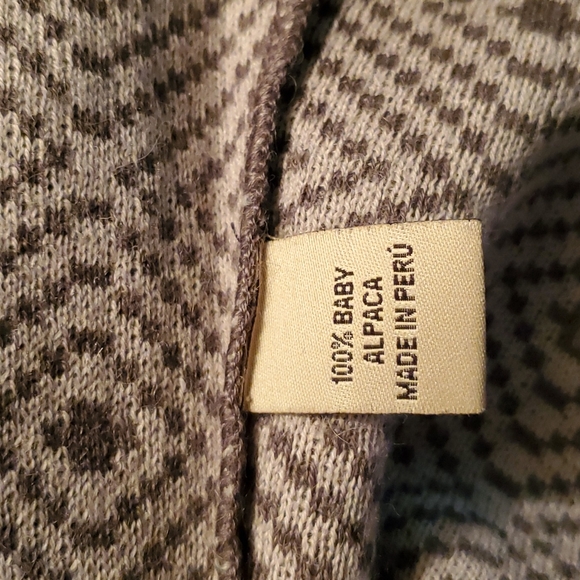 BEYOND THREADS drop shoulder sweater L - Picture 5 of 5